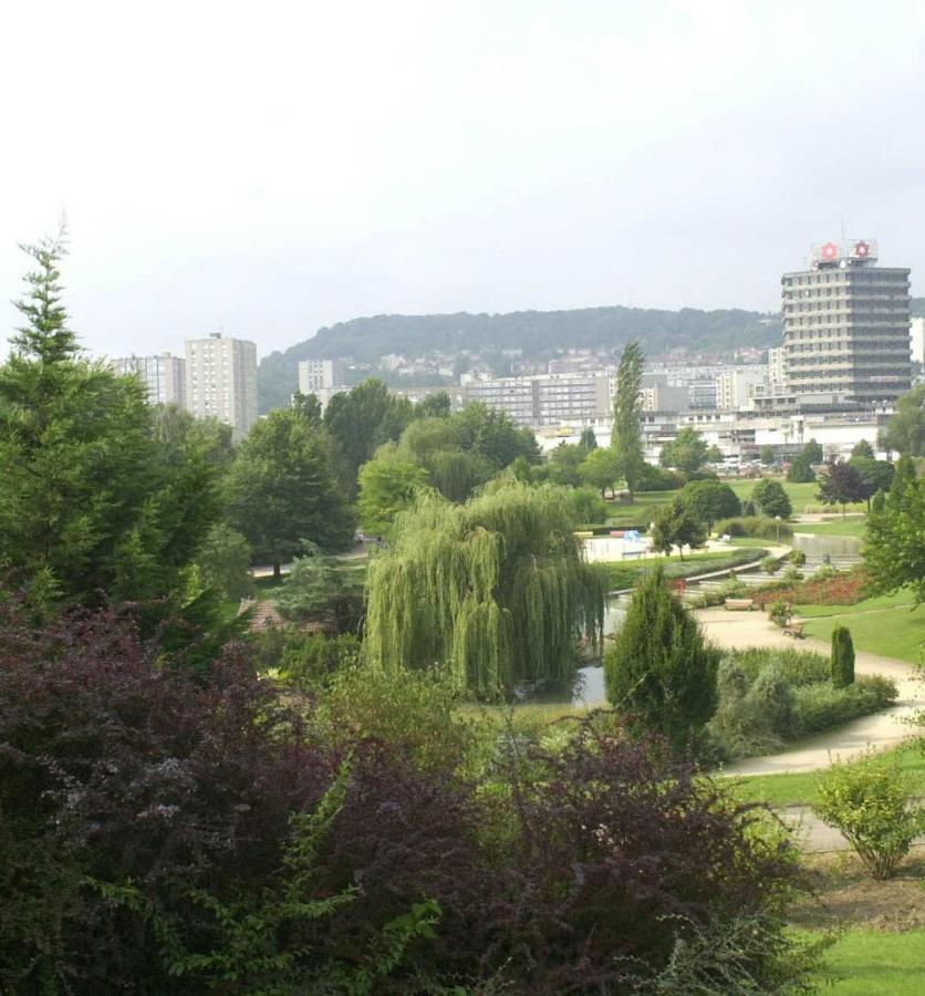 Vandoeuvre International Home Екстериор снимка