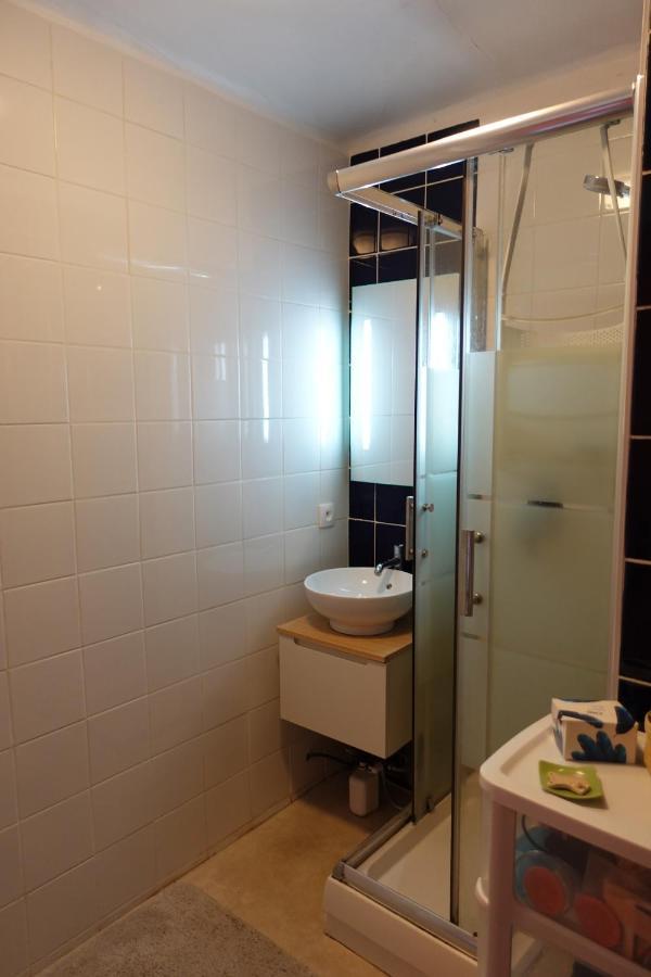 Vandoeuvre International Home Екстериор снимка